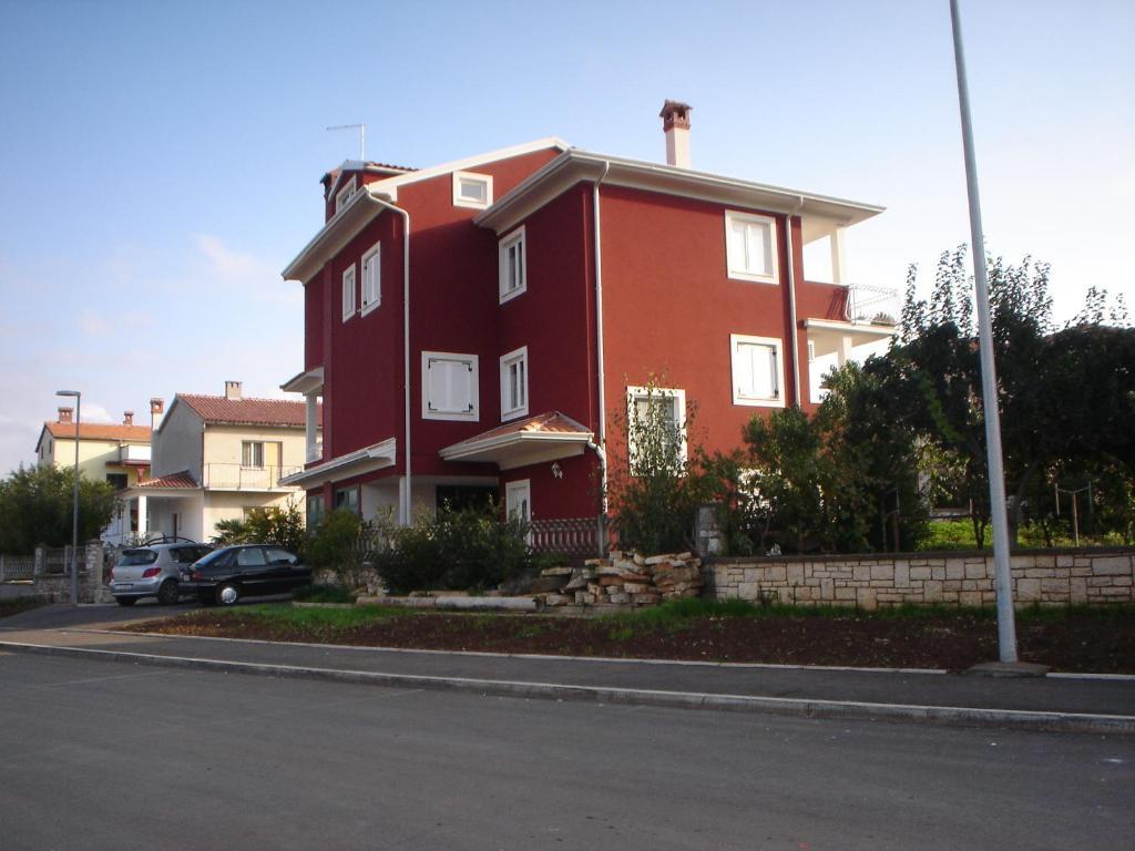 Family Apartments Suzi Rovinj Eksteriør billede